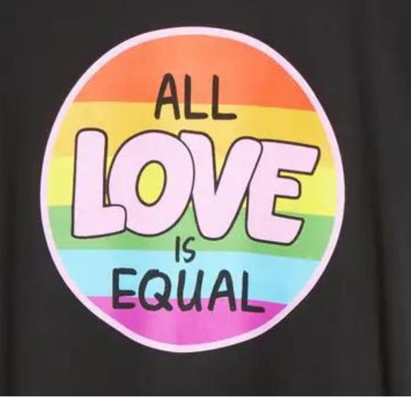 LBGTQ PRIDE TEE UNISEXT-SHIRT LG WOMEN  ALL LOVE IS EQUAL GRAPHIC TEE GAY NEW - Picture 2 of 4